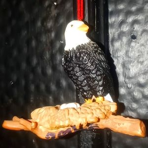 MAMA EAGLE N EGGS ORNAMENT